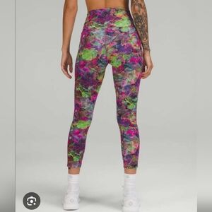 Lululemon Wunder Train Crop Tight 25"